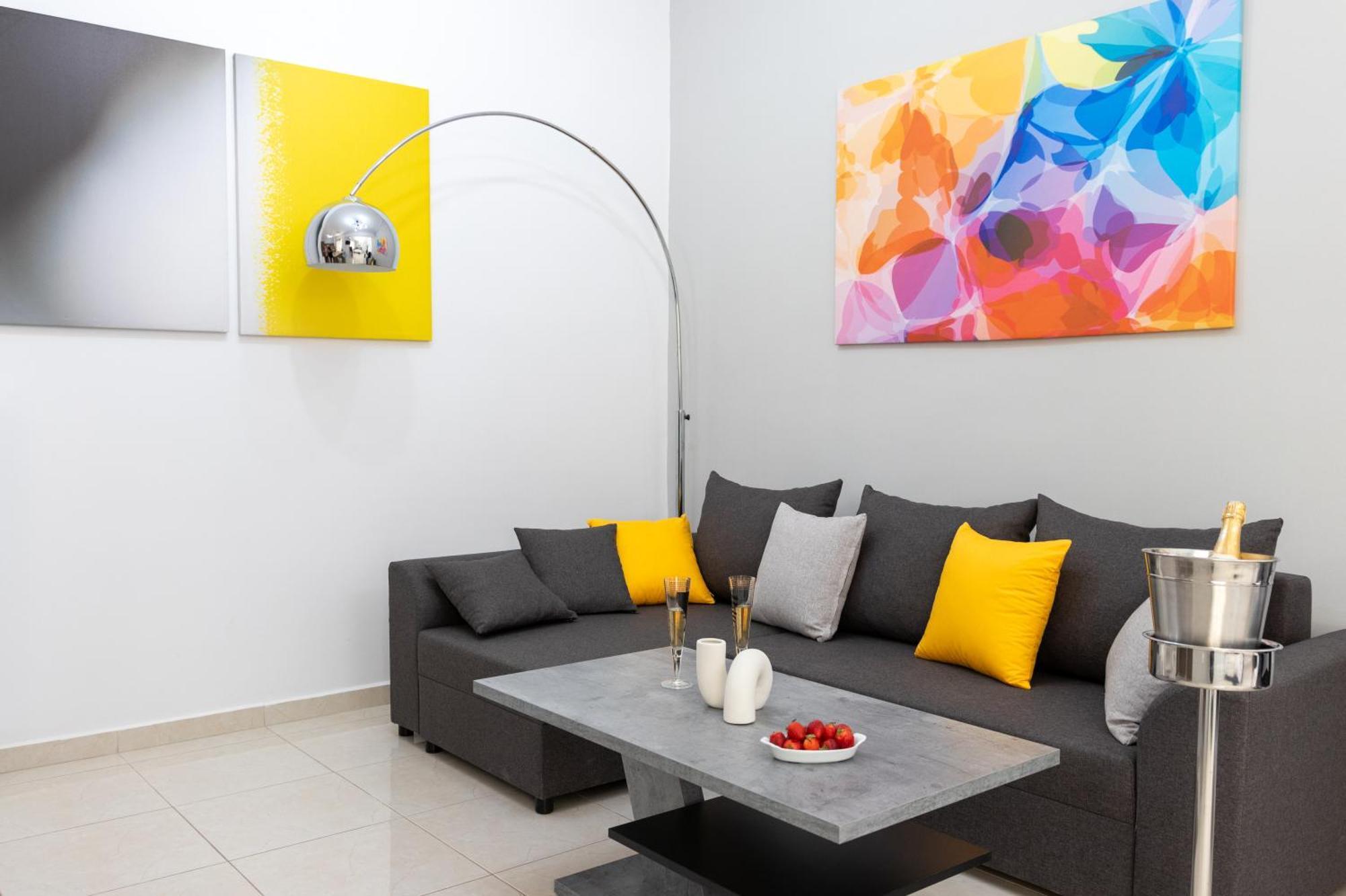 H4 Art Sparta Apartment Dış mekan fotoğraf